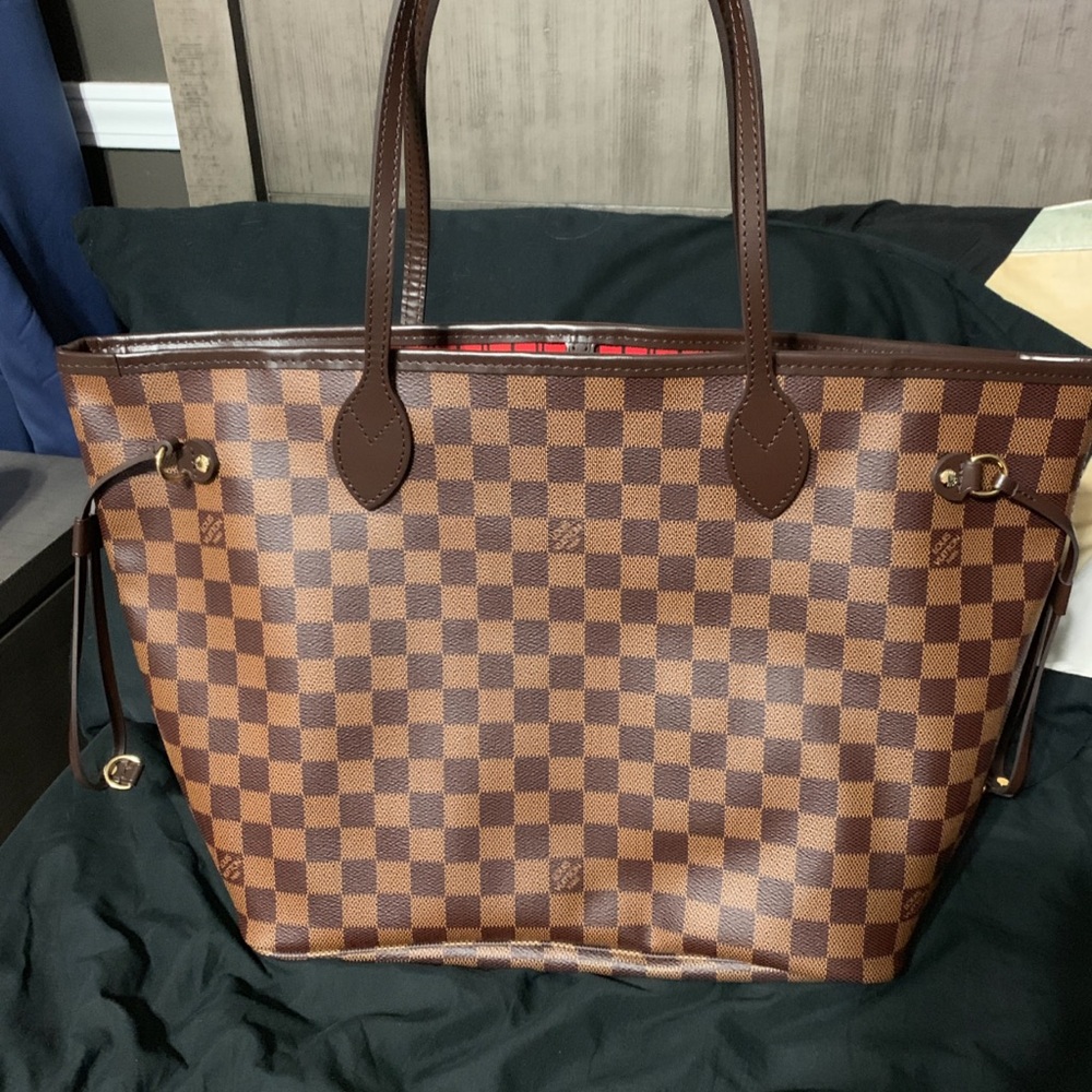 Louis Vuitton Neverfull MM.